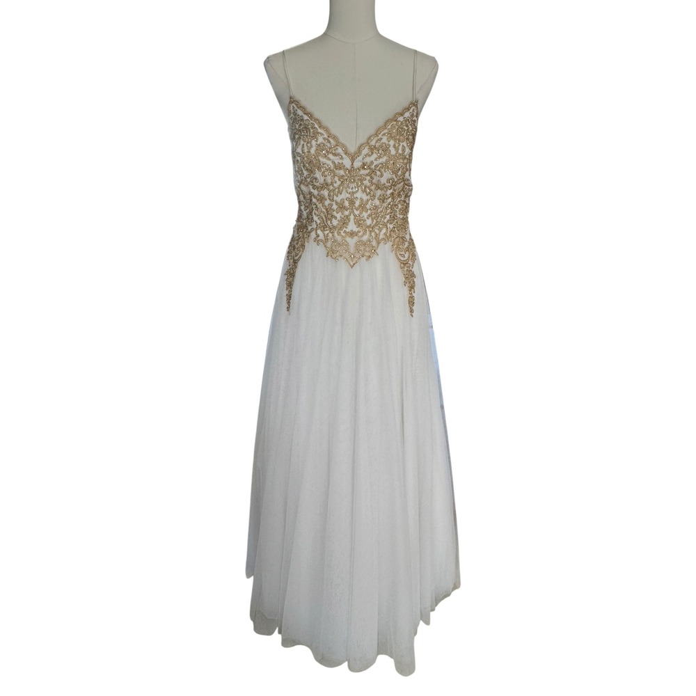 Say Yes to the Prom Ivory Gold Embroidered Lace Up Gown Juniors Size 9 NWT
